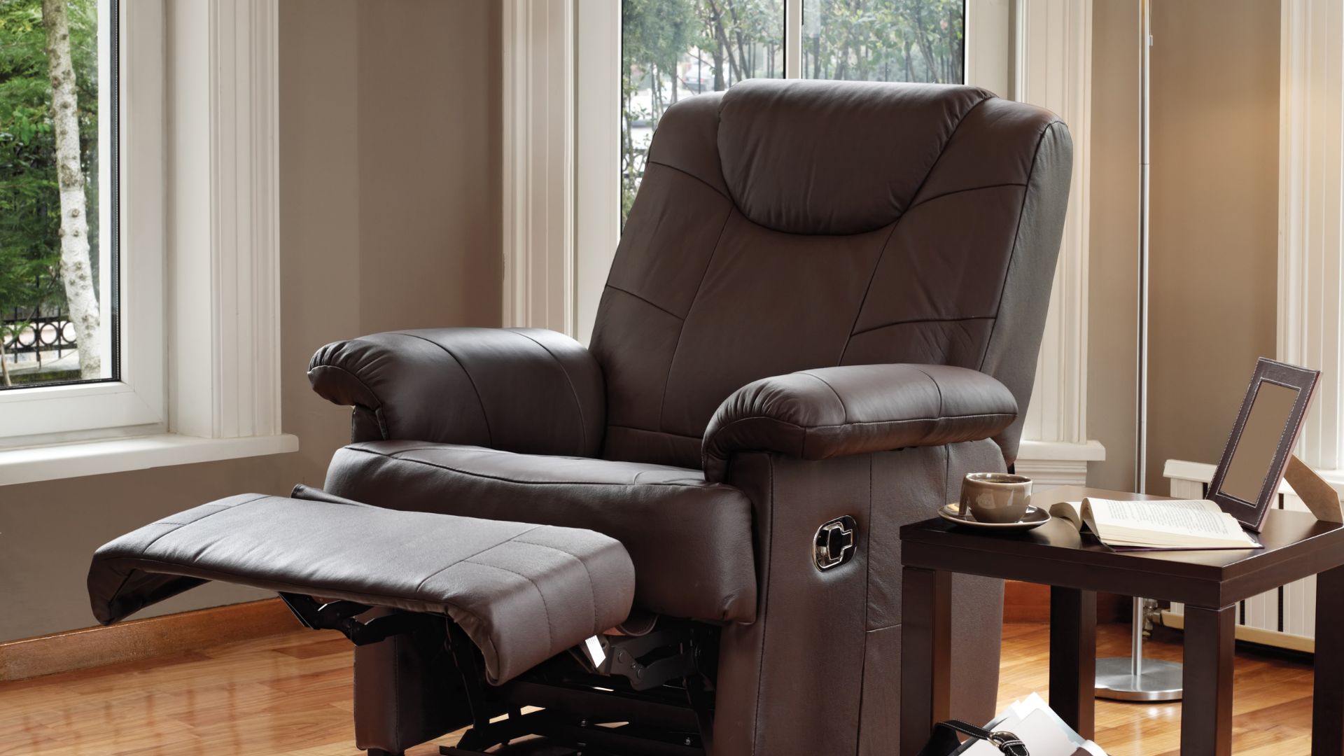 Four Signs You Need To Upgrade Your Recliner